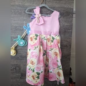 Girl dress